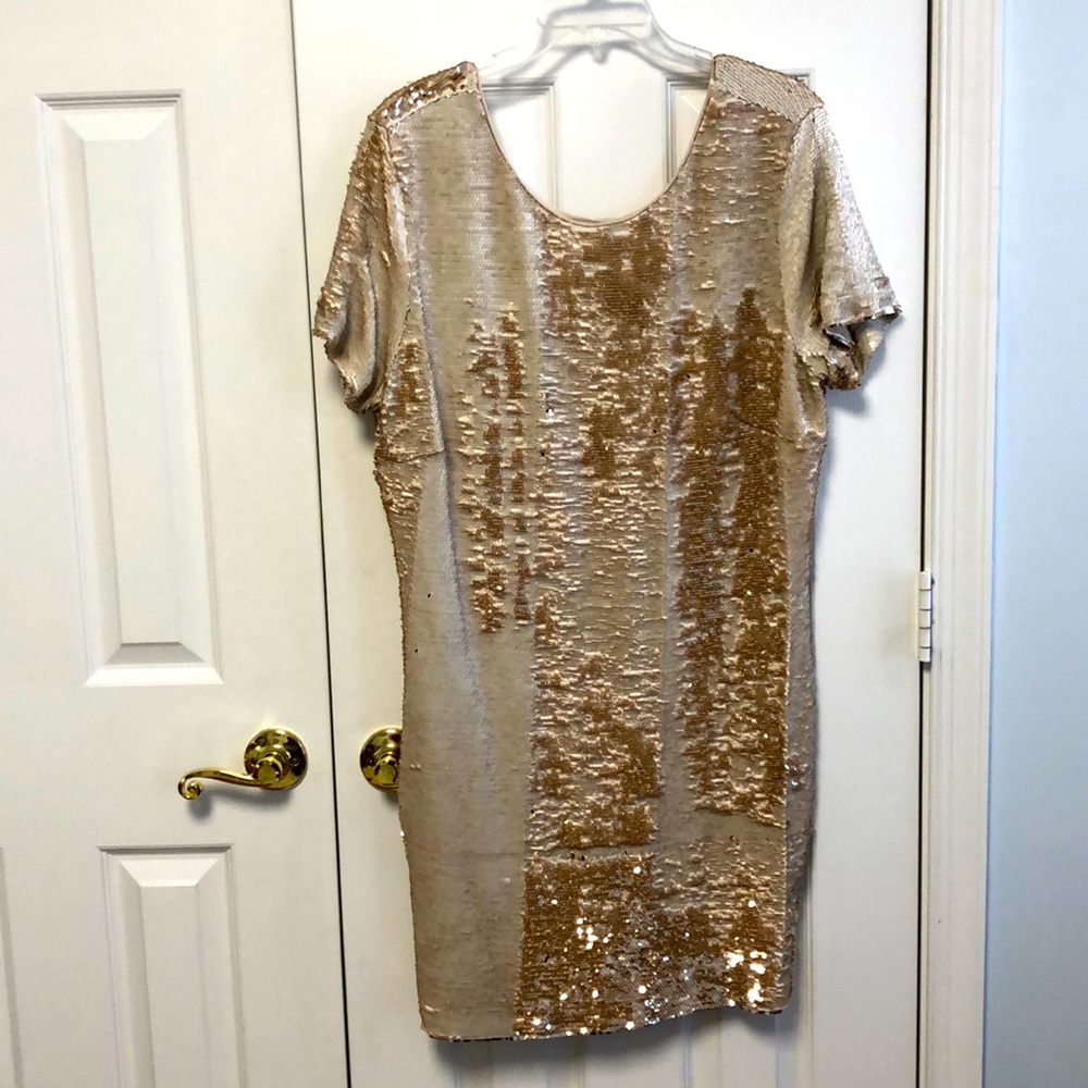 Renn 1X Gold sequin dress